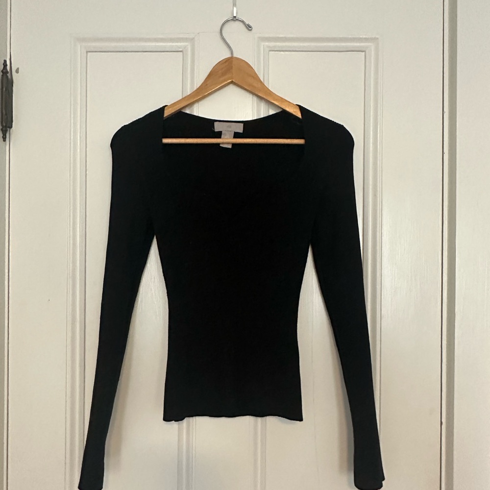 Elegant Black Long Sleeve Top